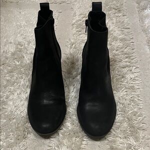 Lucky Brand Sleek Black Leather Ankle Booties